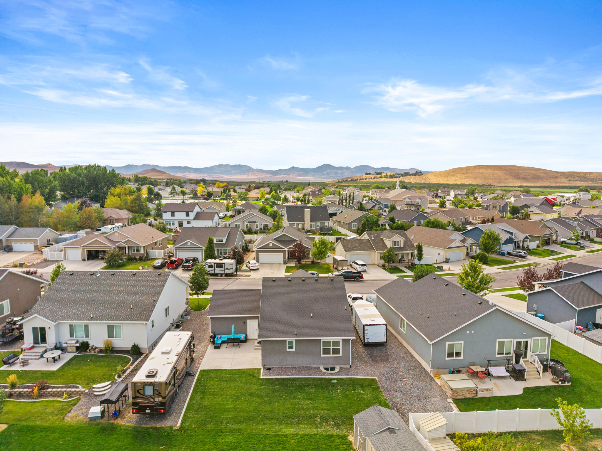 THE ORCHARDS - Residential