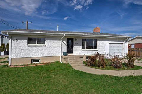 Tiny photo for 1678 W LELAND DR, West Jordan, UT 84084 (MLS # 2142999)