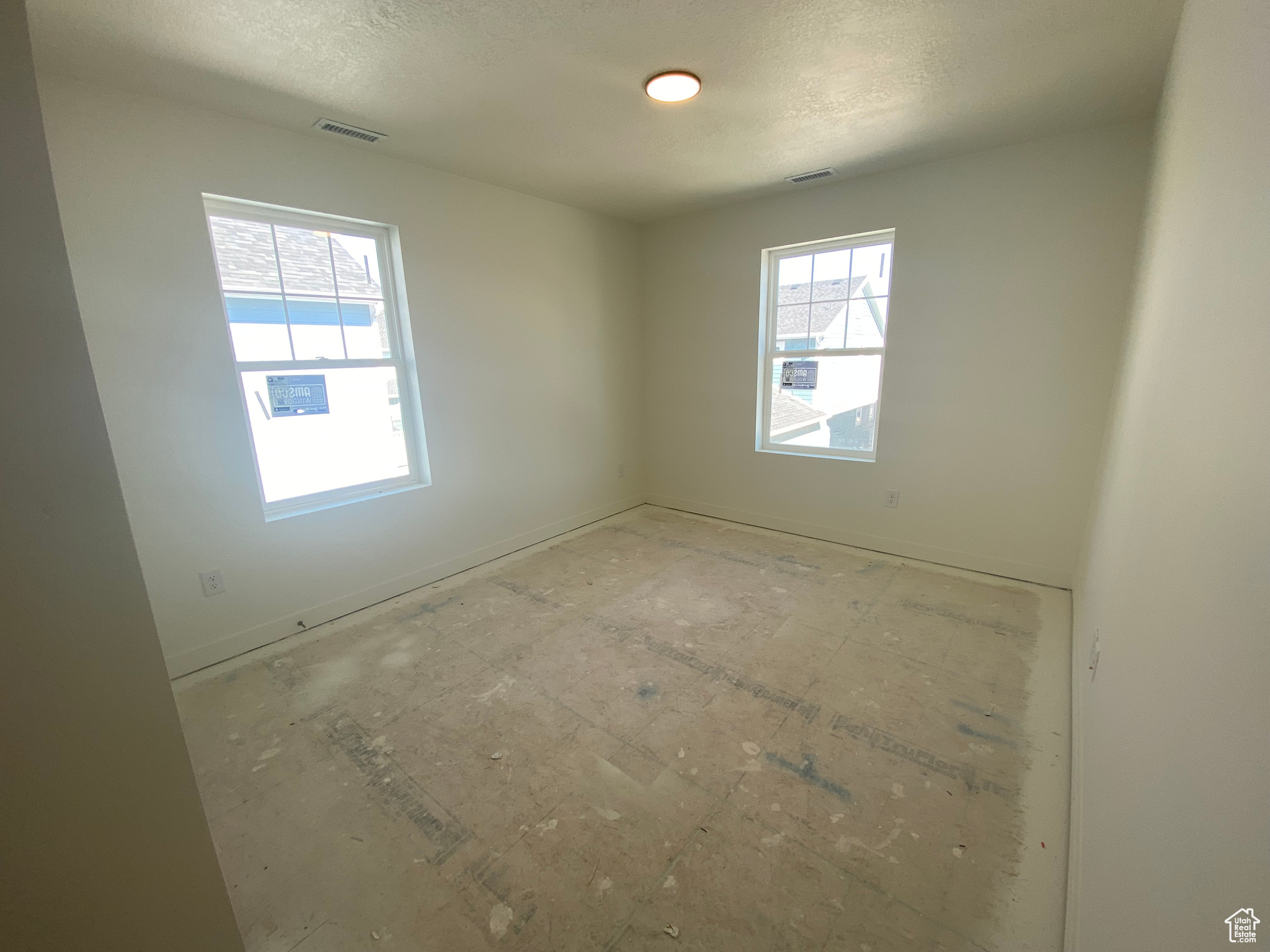 DAYBREAK - Residential