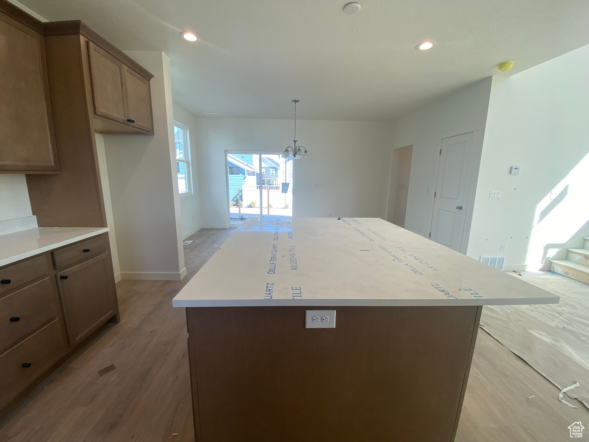 DAYBREAK - Residential