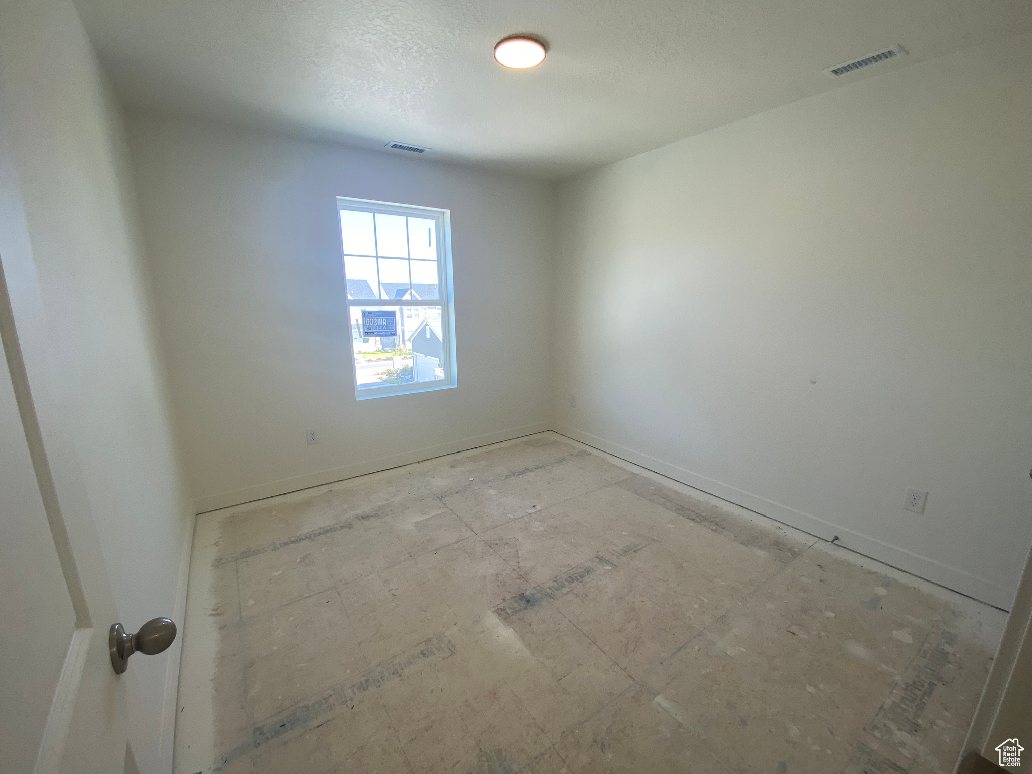 DAYBREAK - Residential