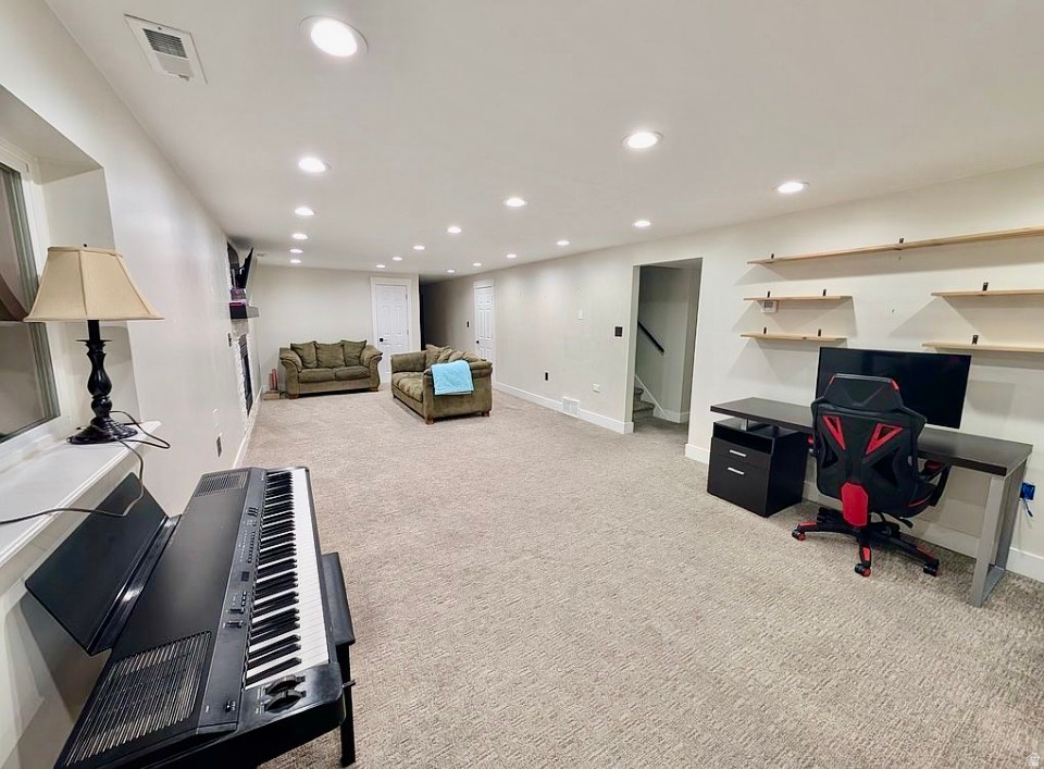 COLONY SUBDIVISION N - Residential