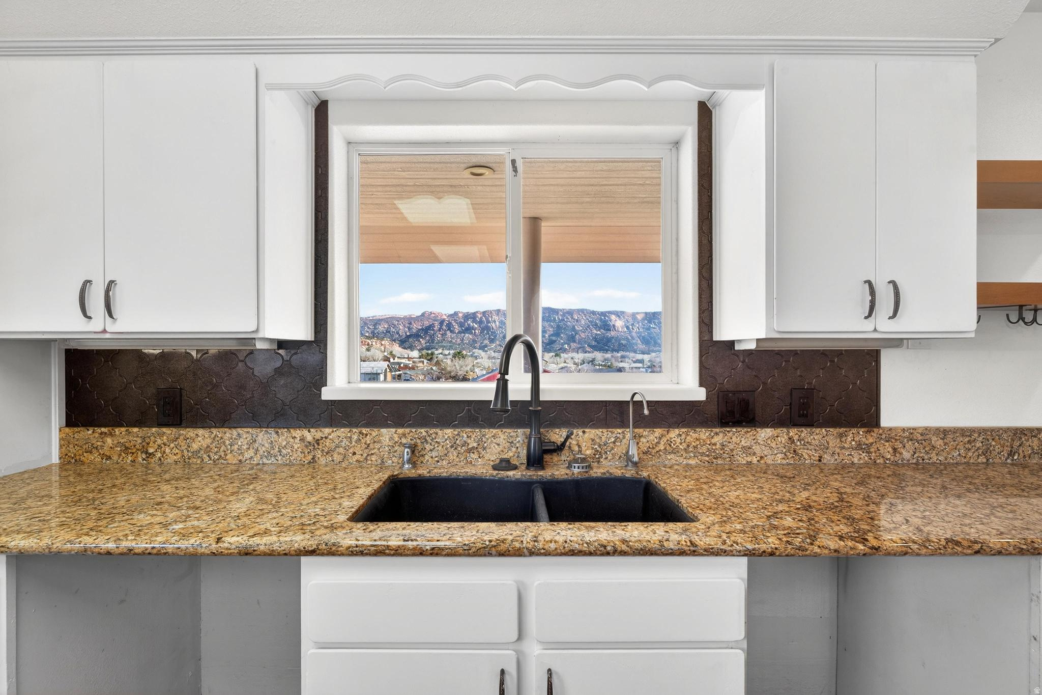 SHORT CREEK 2 - Residential