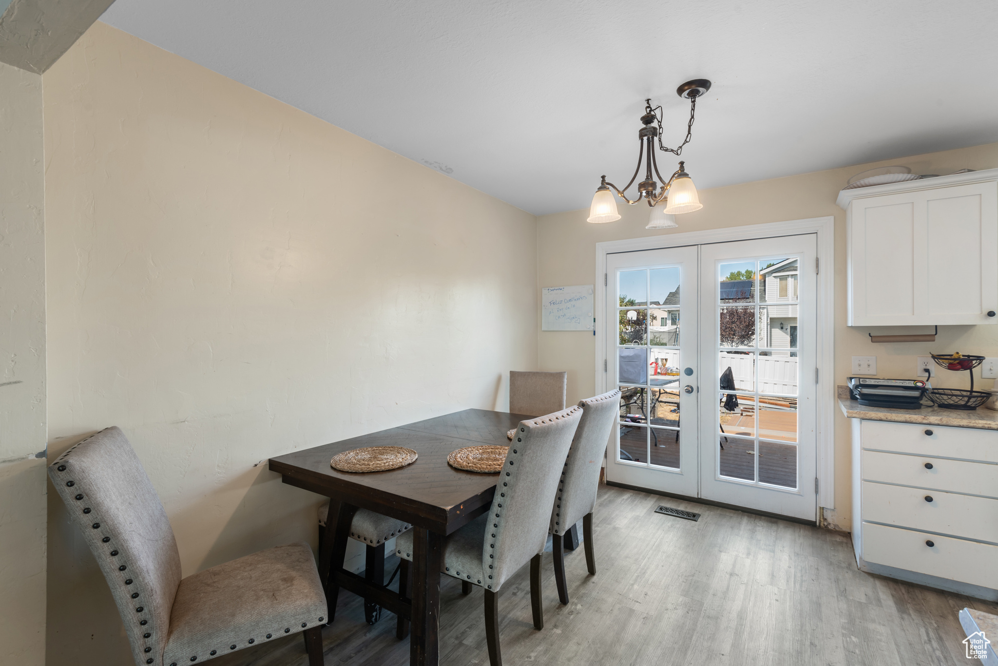 WALNUT HILLS PLAT A - Residential