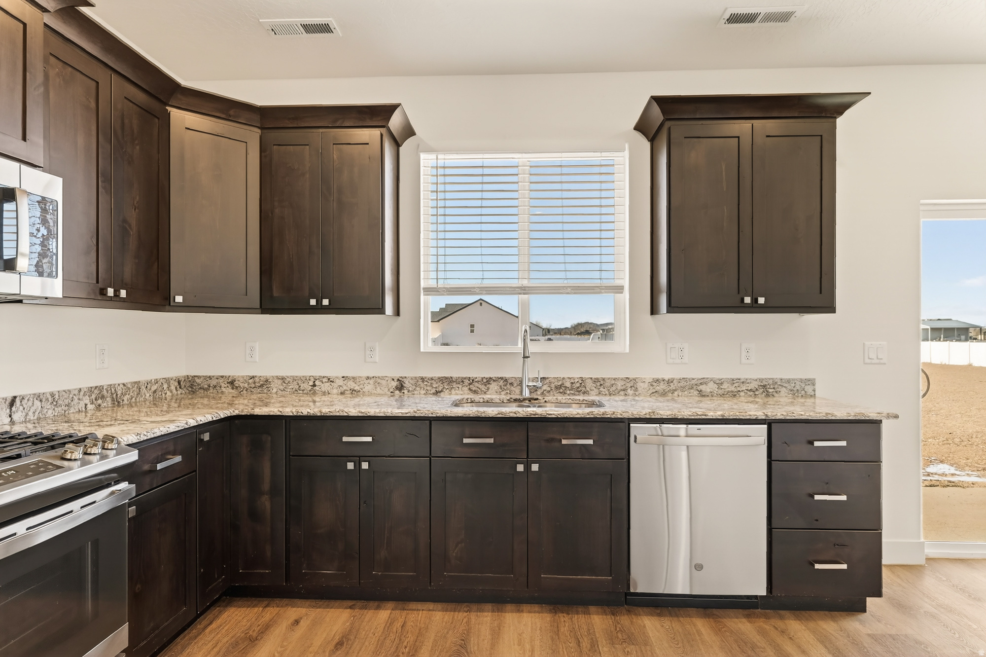 ESTATES AT SUNRISE RANCH - Residential