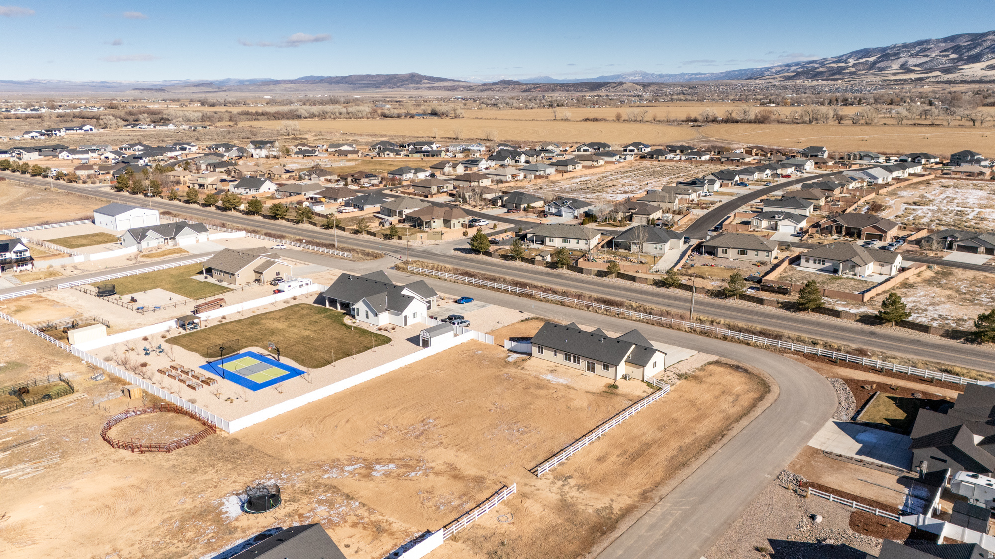 ESTATES AT SUNRISE RANCH - Residential