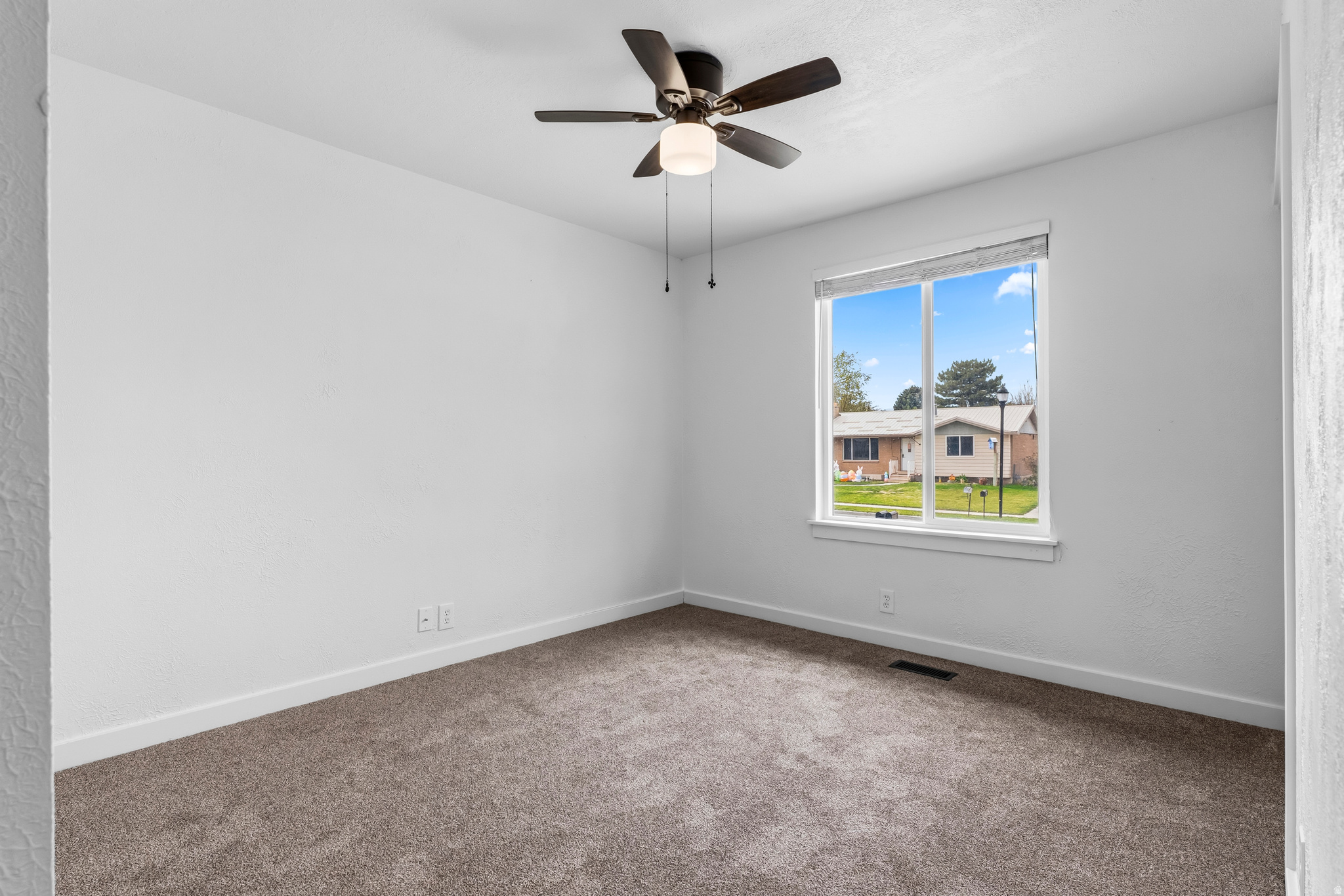 HEW WOOD - Residential