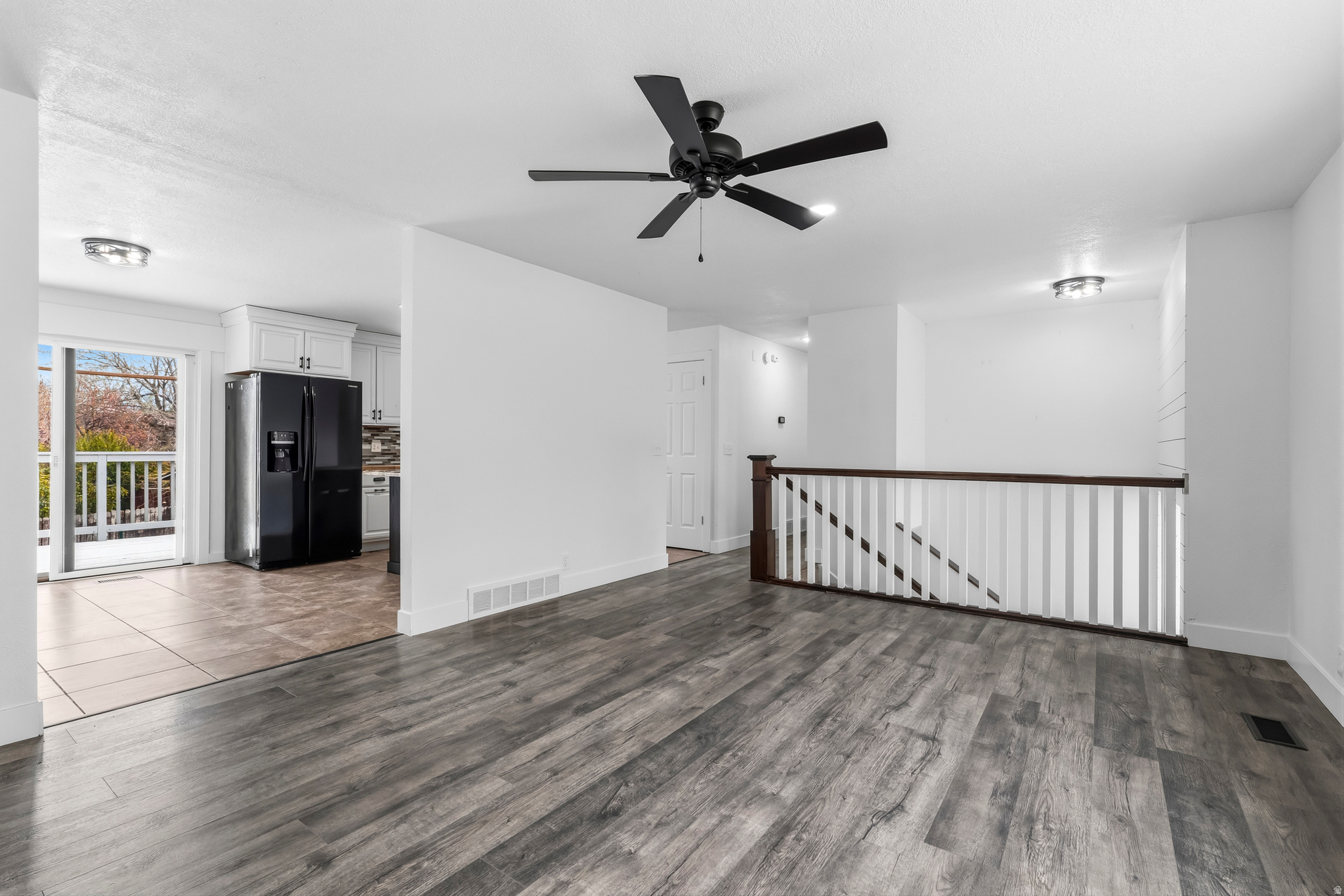 HEW WOOD - Residential