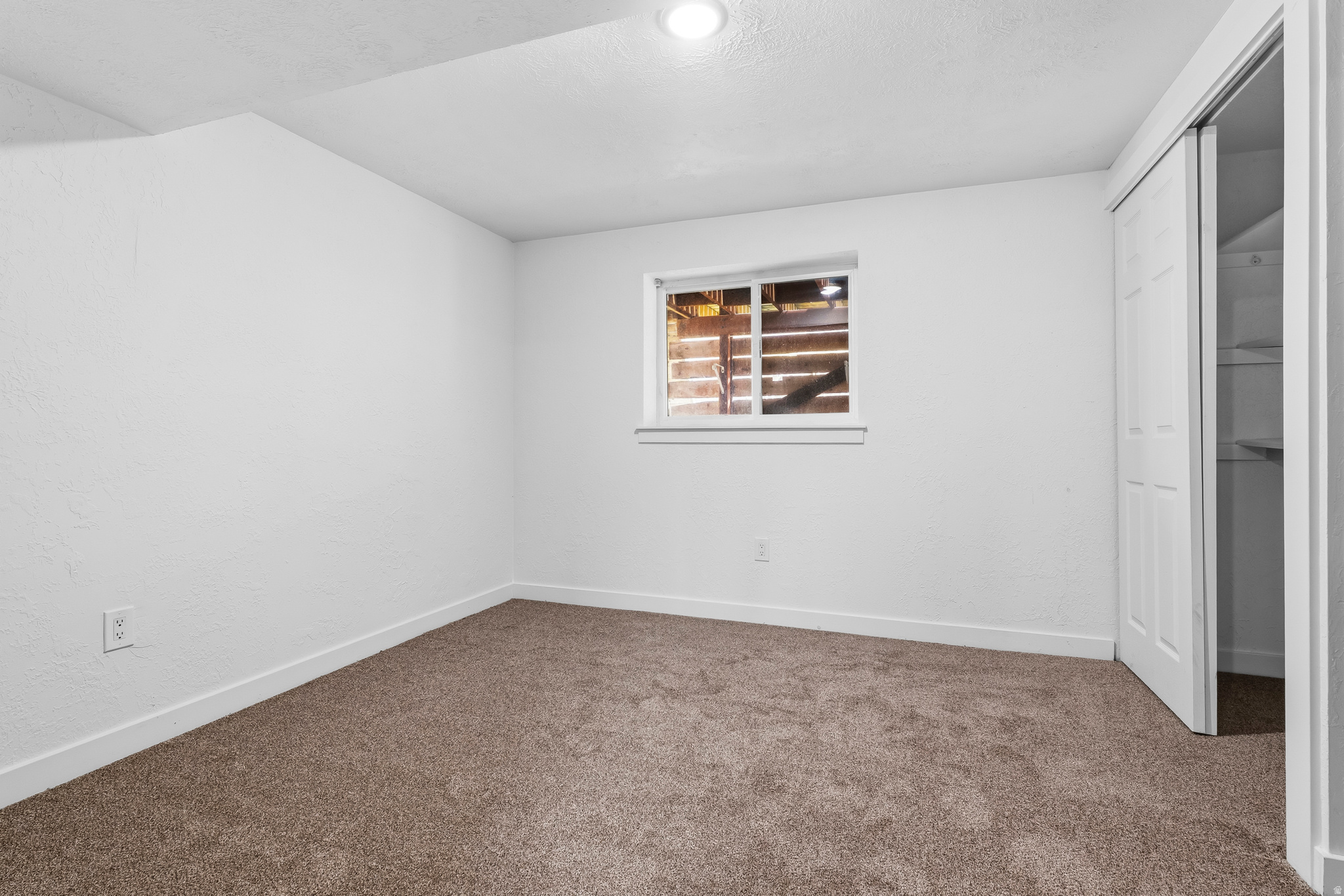 HEW WOOD - Residential