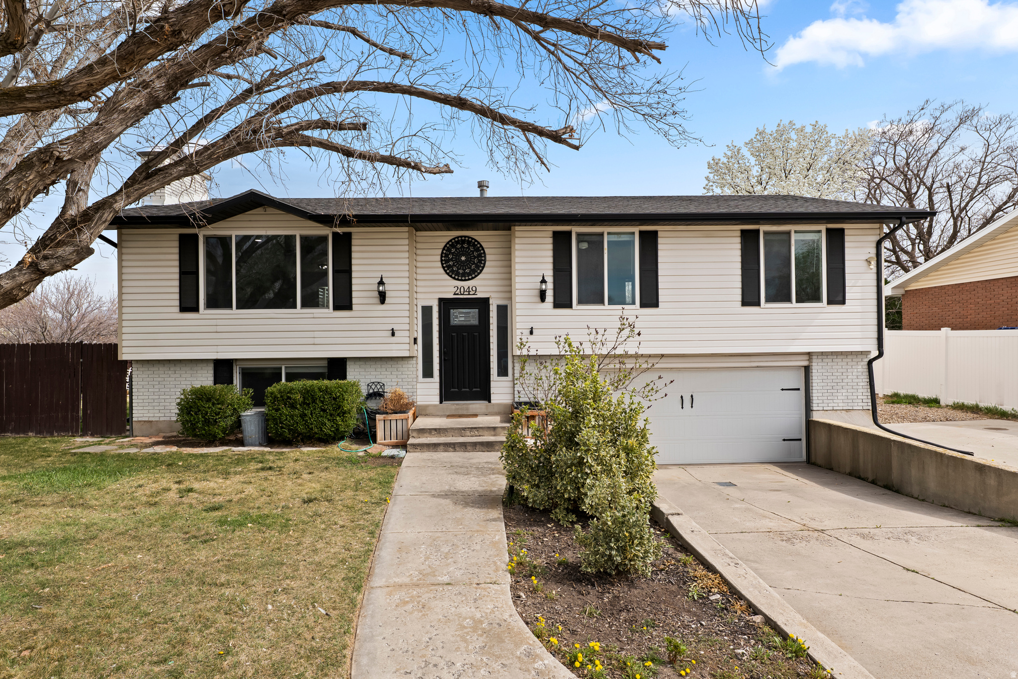 HEW WOOD - Residential