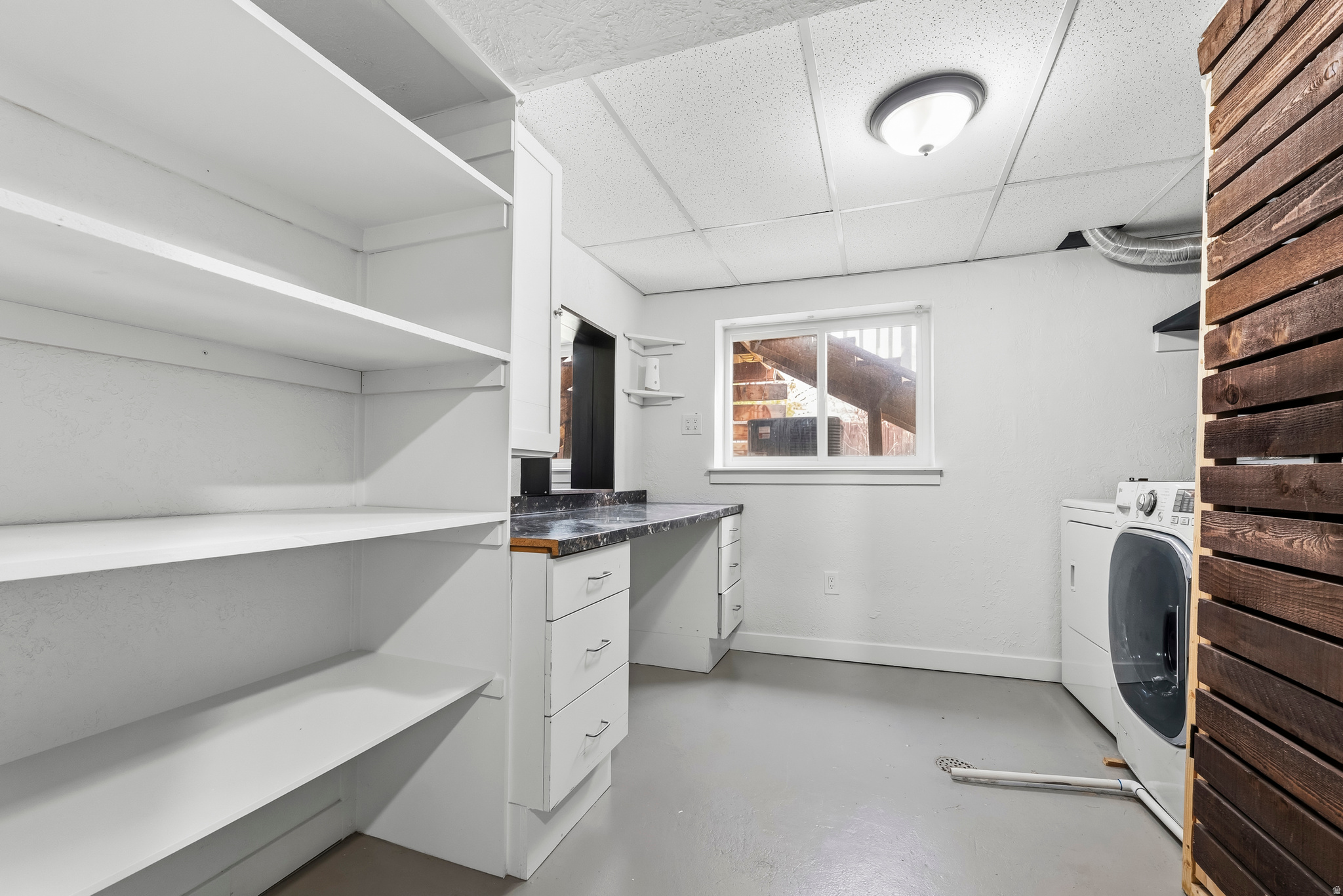 HEW WOOD - Residential