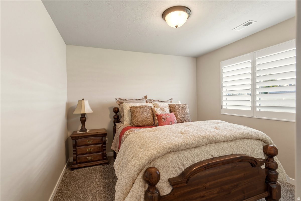 STONE CREEK VILLAGE - Residential