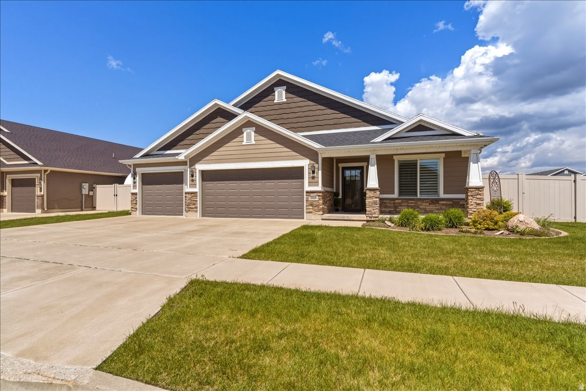 STONE CREEK VILLAGE - Residential
