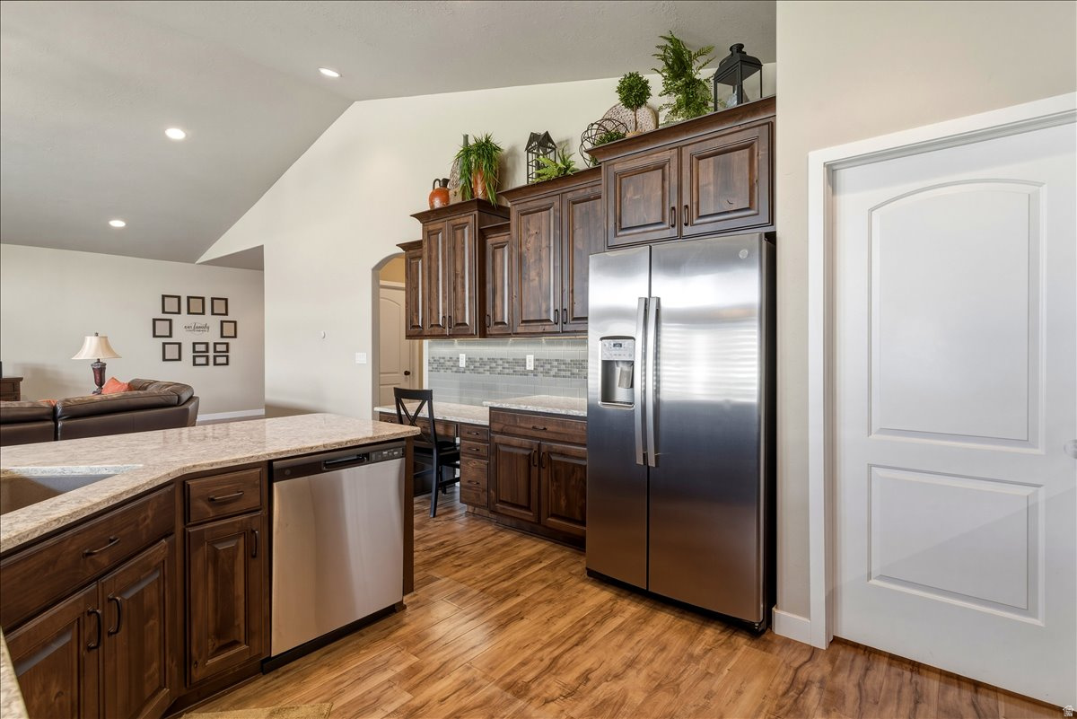 STONE CREEK VILLAGE - Residential