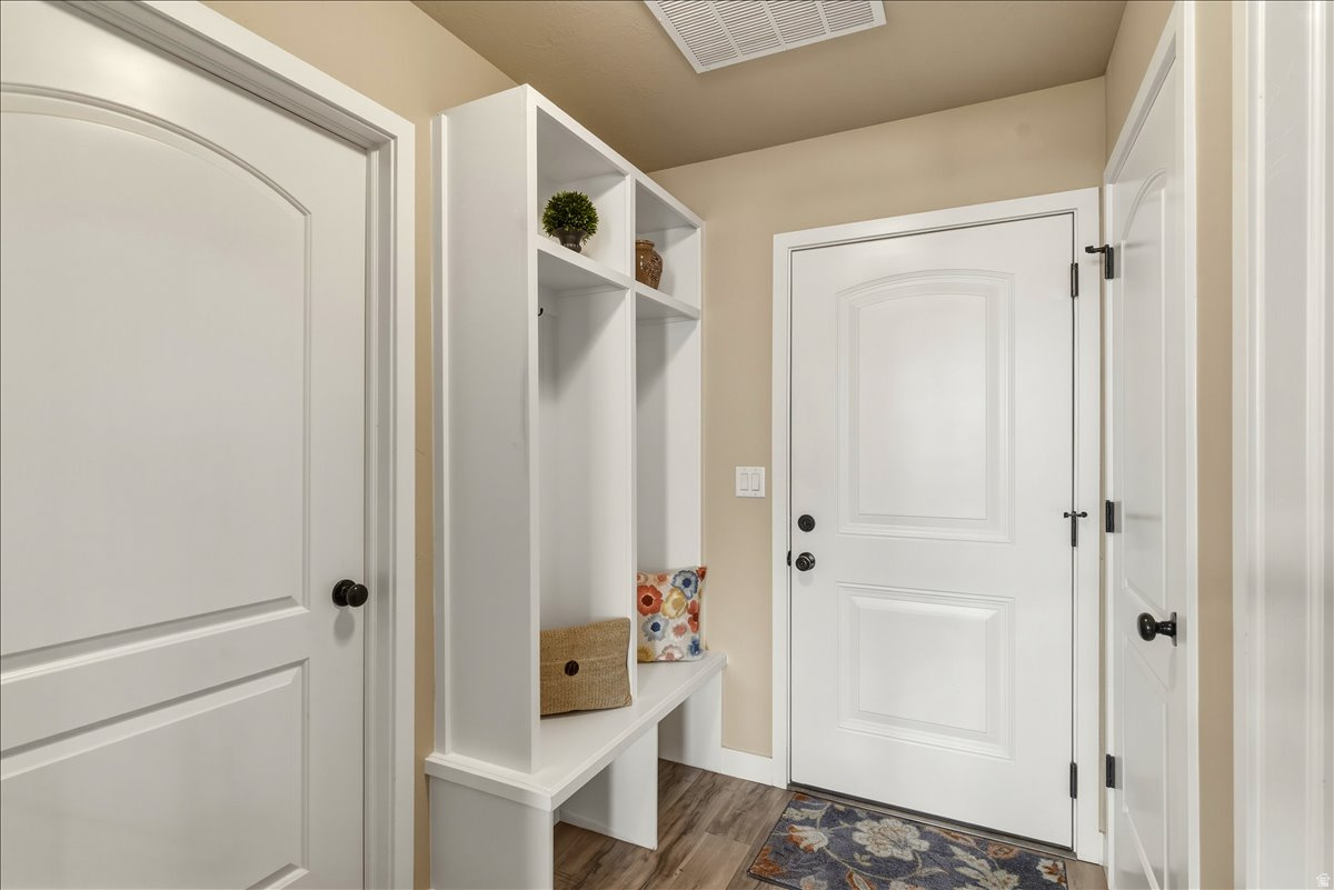 STONE CREEK VILLAGE - Residential