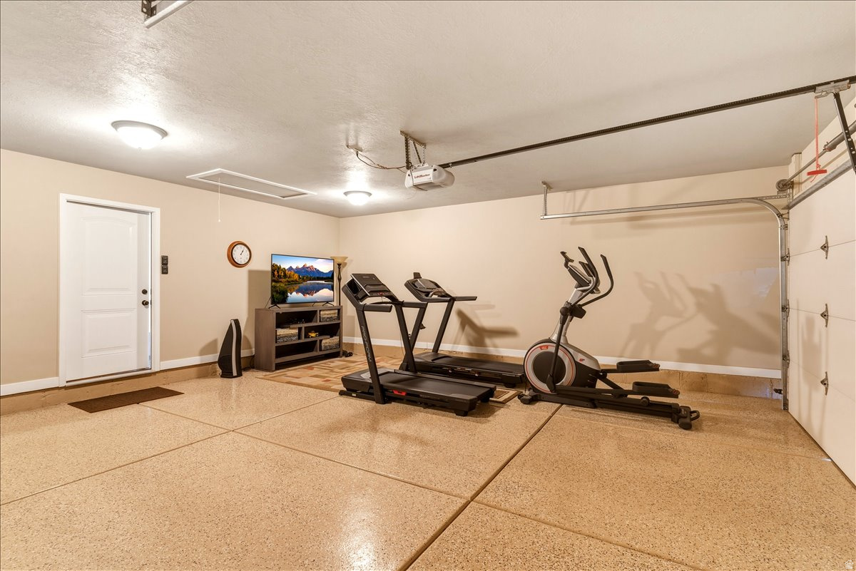 STONE CREEK VILLAGE - Residential