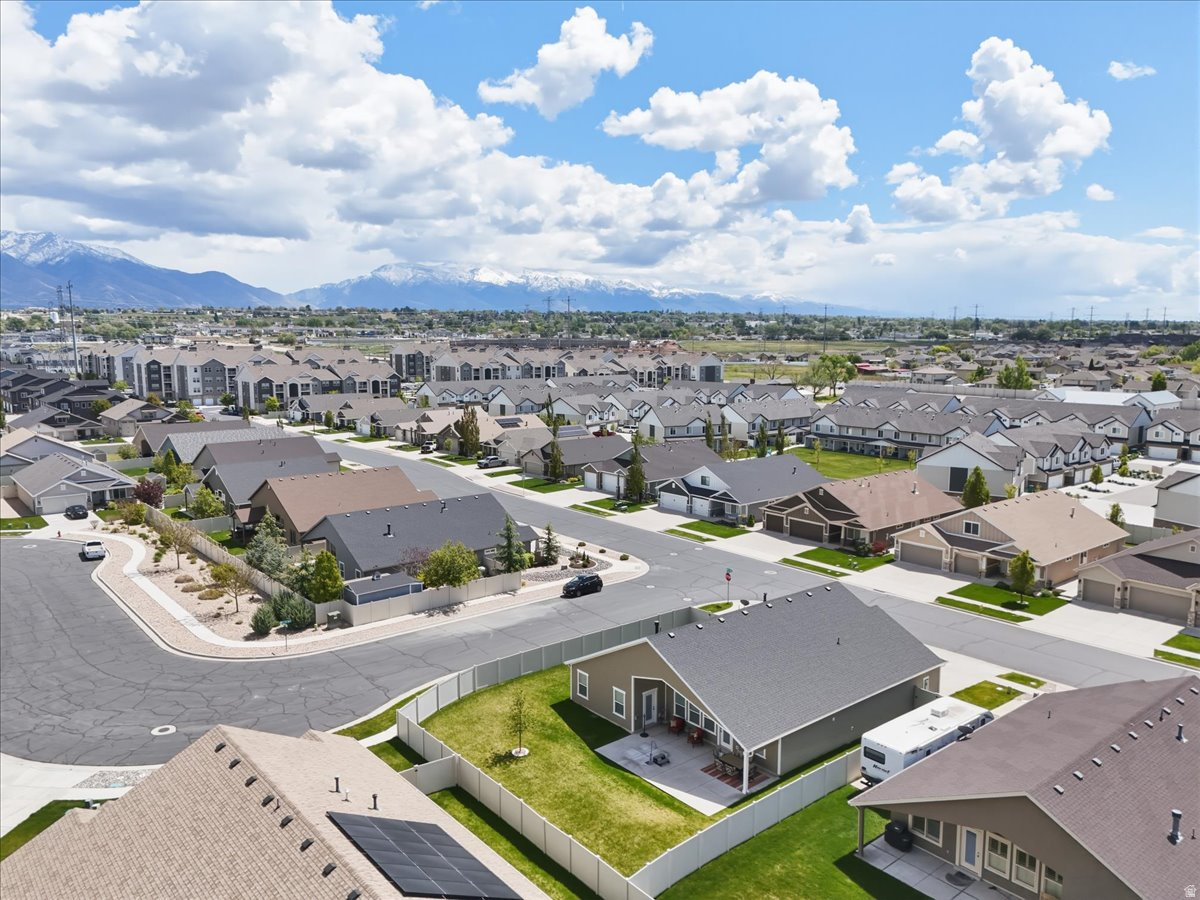 STONE CREEK VILLAGE - Residential