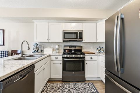 Tiny photo for 447 W 2150 N, Cedar City, UT 84721 (MLS # 2135202)