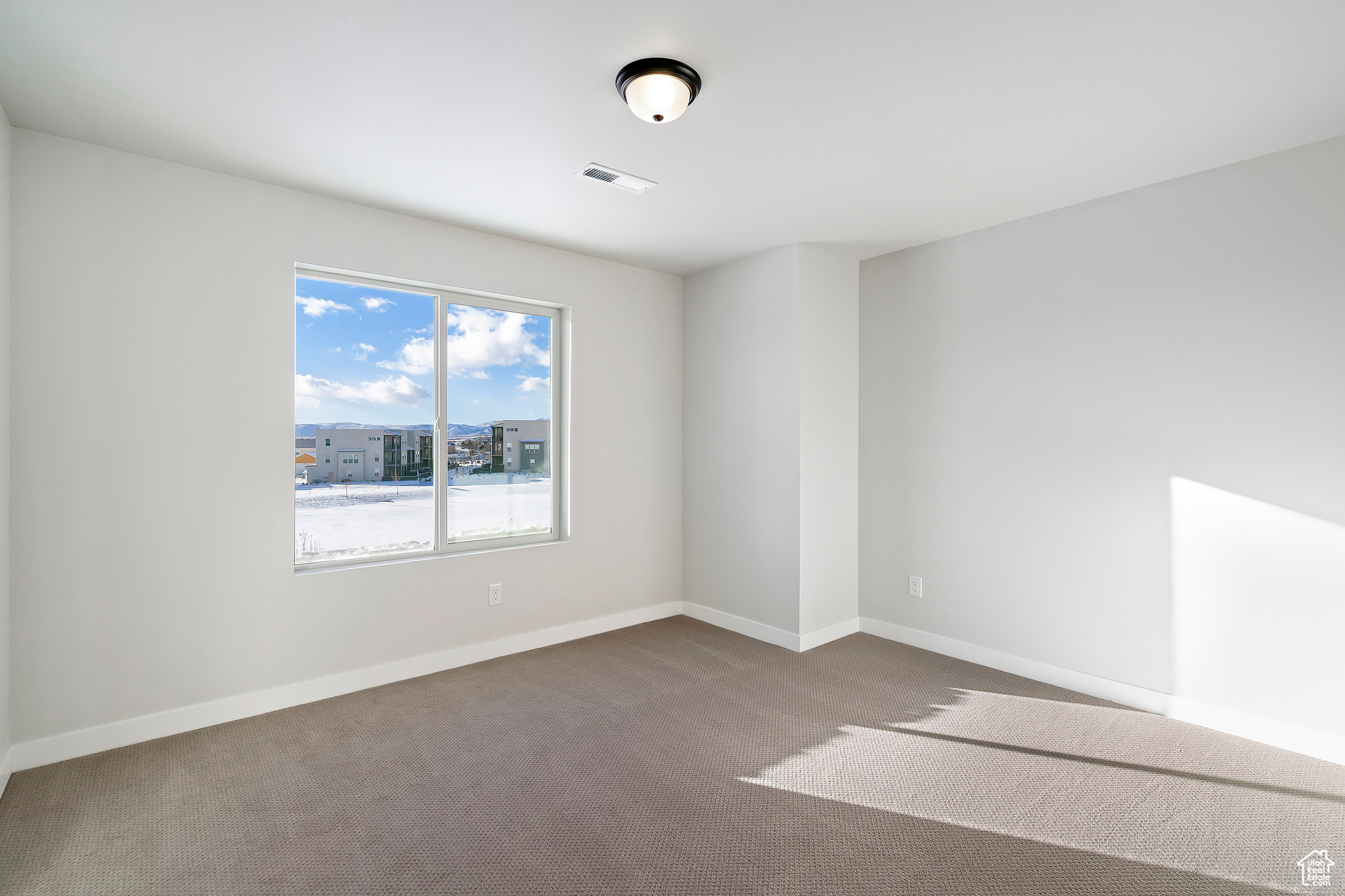 OQUIRRH WEST - Residential