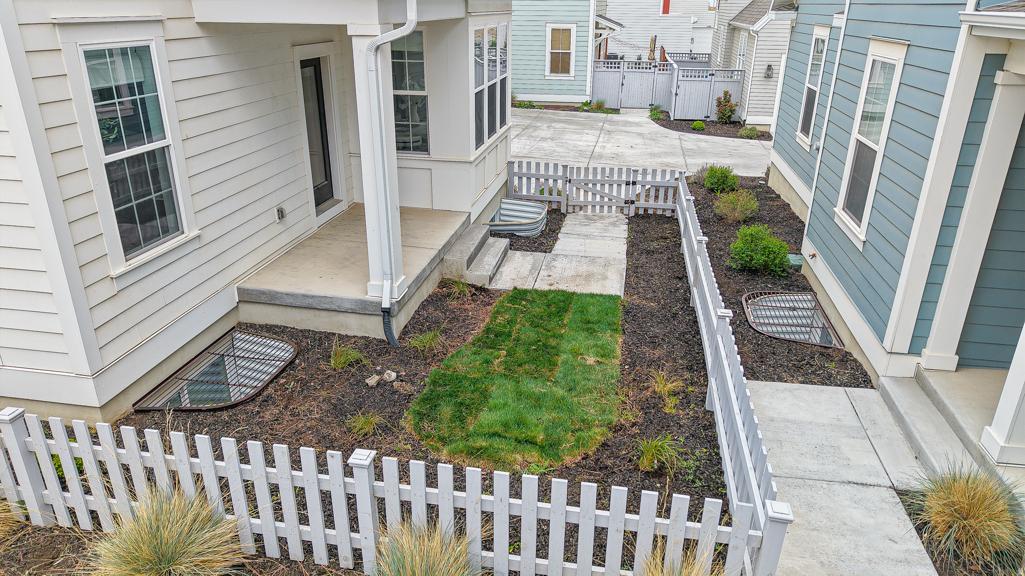 DAYBREAK - Residential