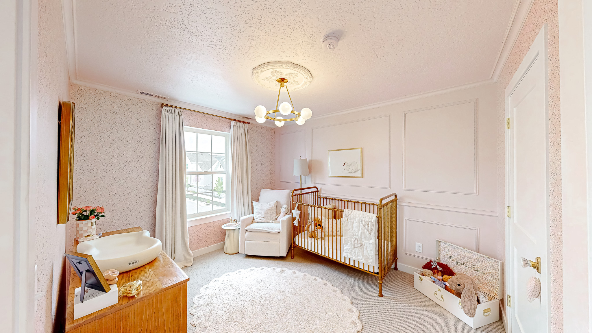 DAYBREAK - Residential