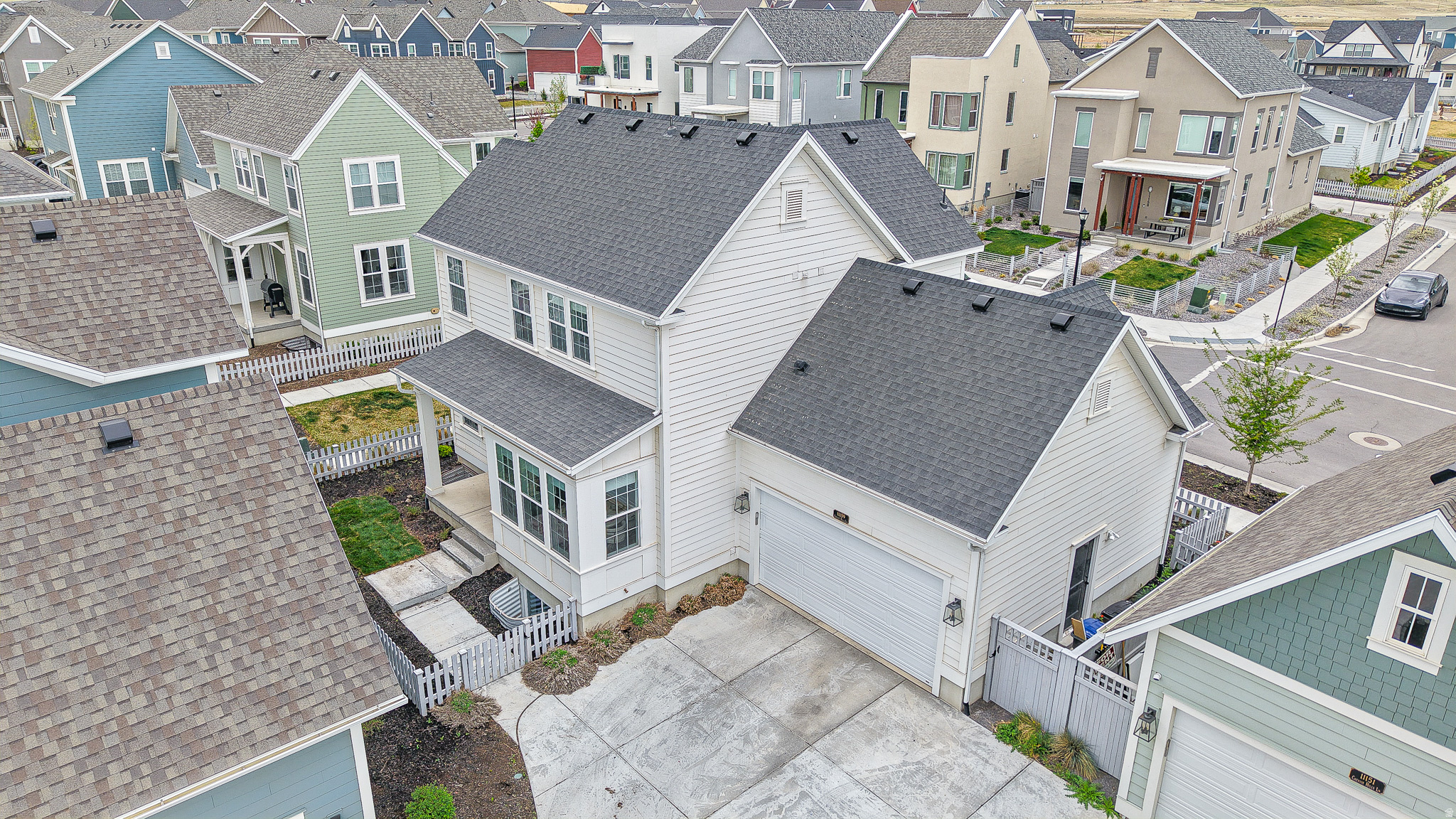 DAYBREAK - Residential