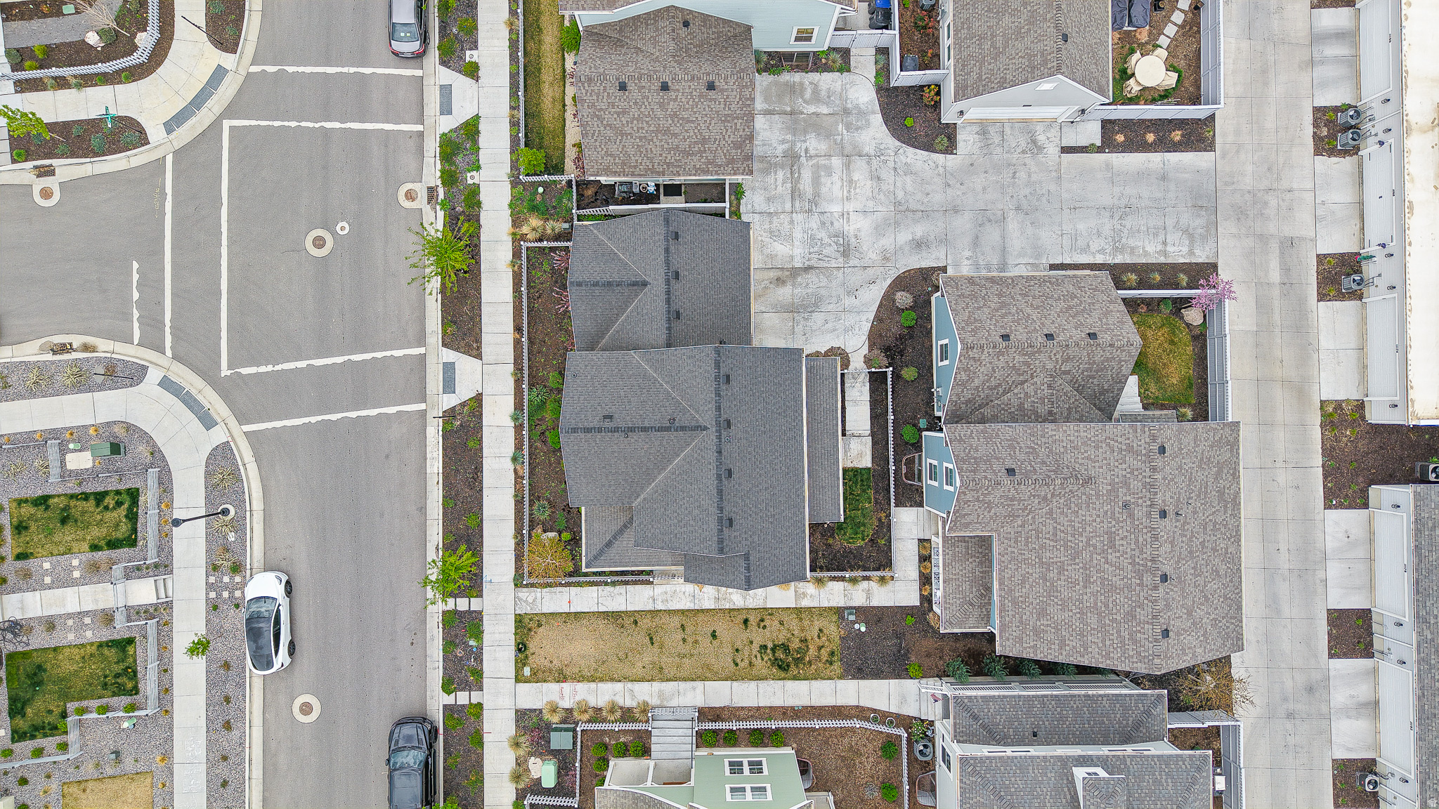 DAYBREAK - Residential