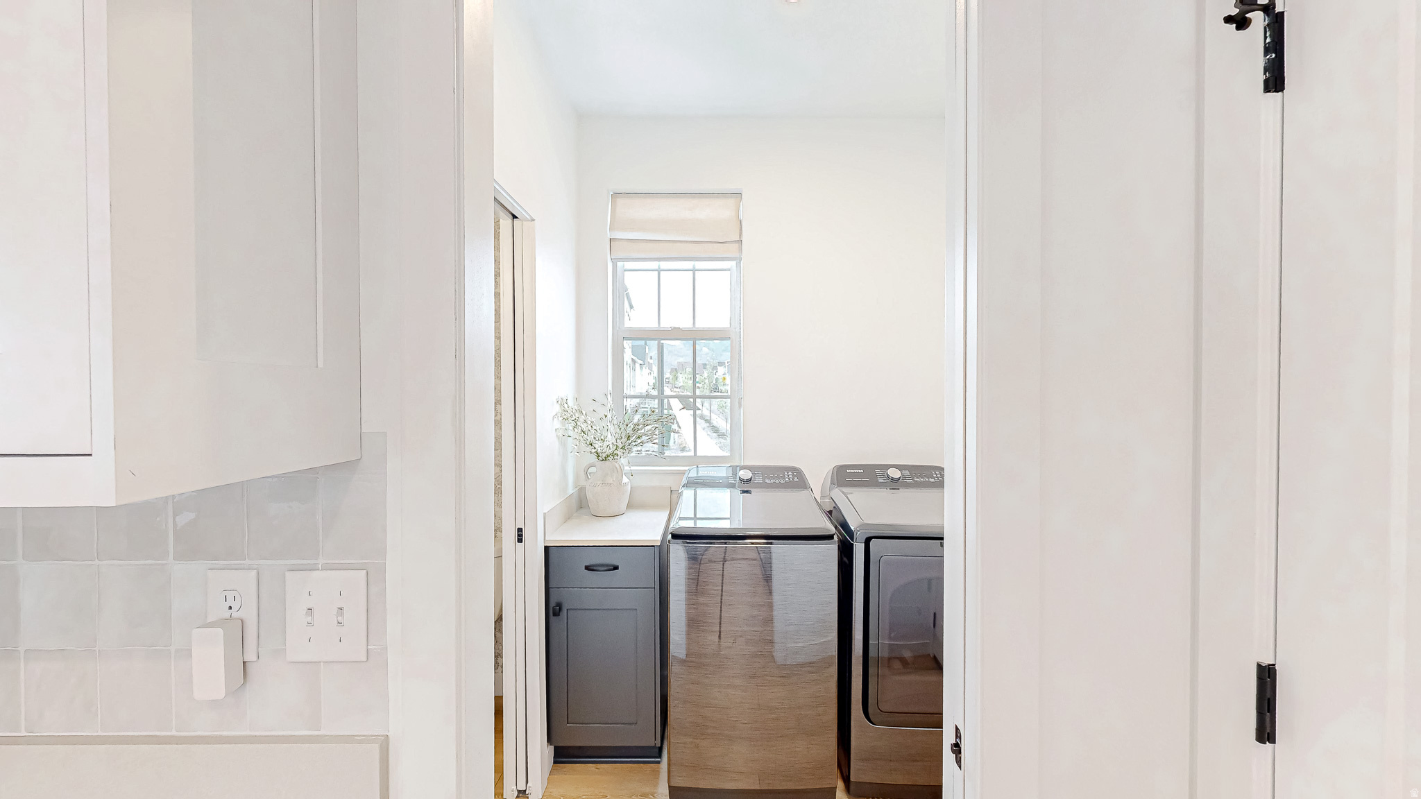 DAYBREAK - Residential