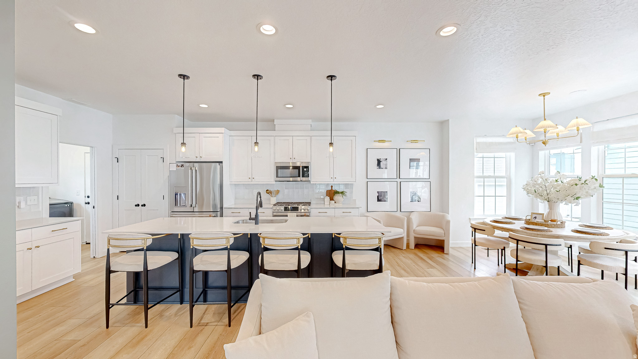 DAYBREAK - Residential