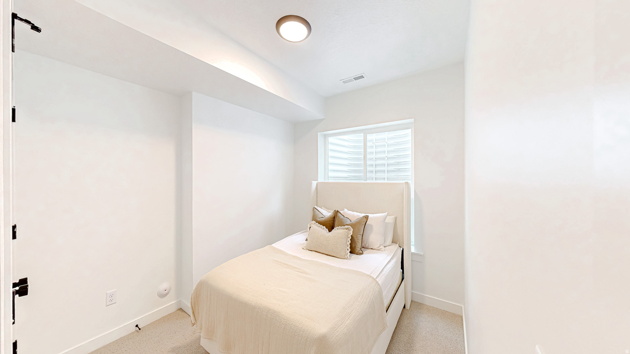 DAYBREAK - Residential