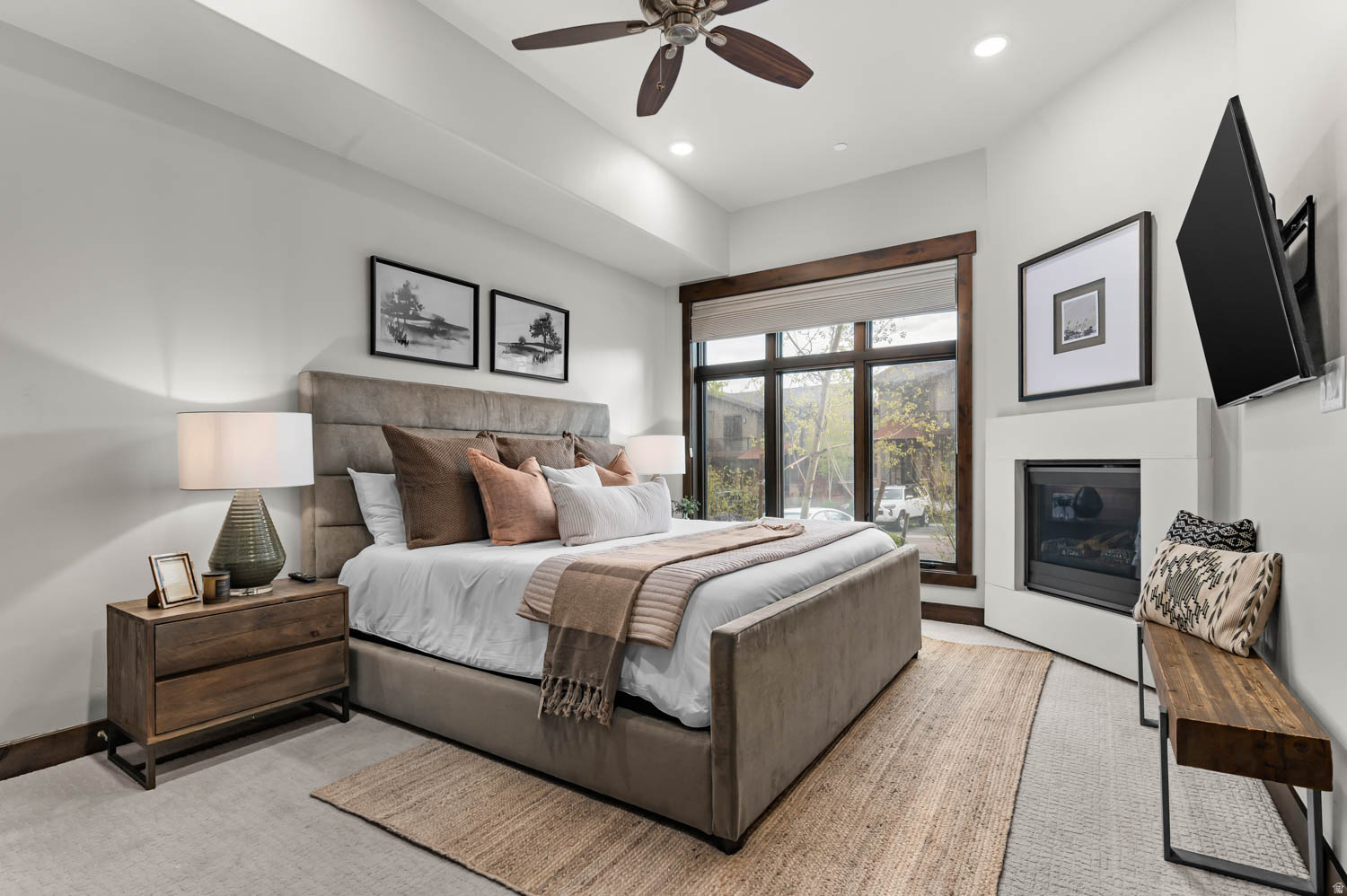 THE LOFTS AT BLCKSTO - Residential