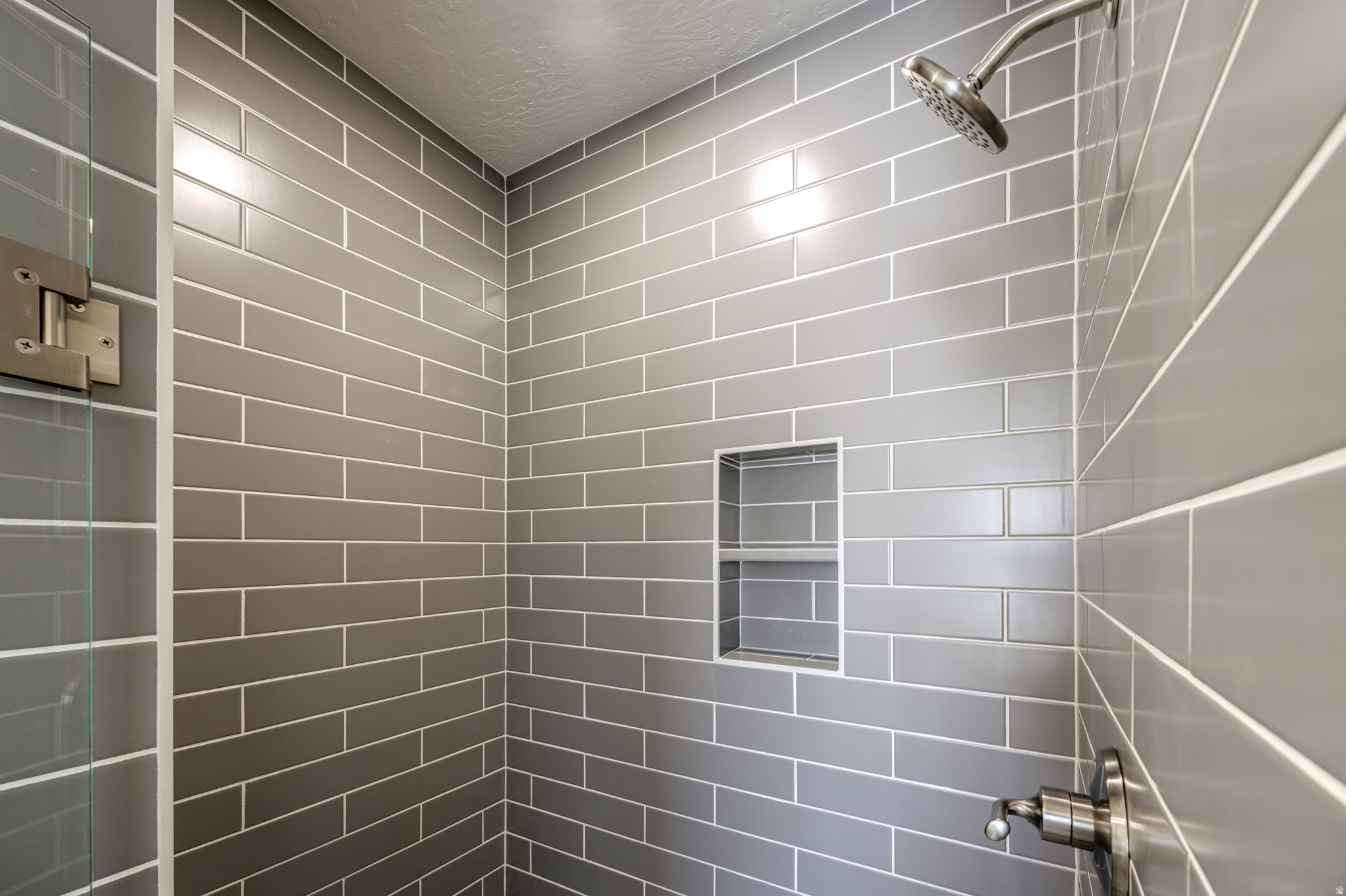 ATKINVILLE TOWNHOMES AT DESERT COLOR - Residential