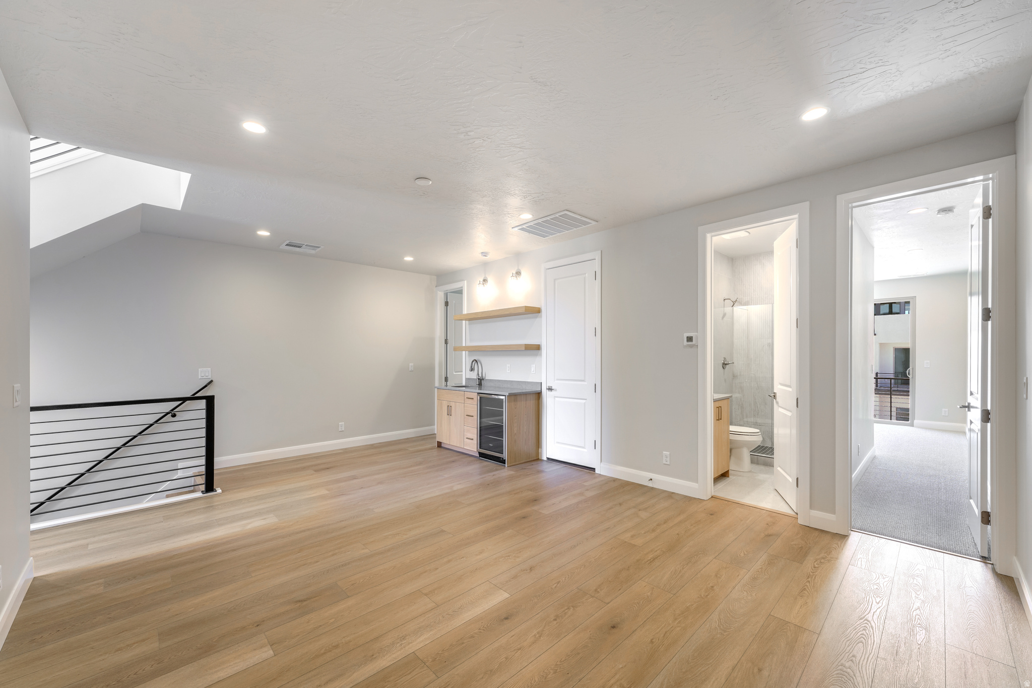 ATKINVILLE TOWNHOMES AT DESERT COLOR - Residential