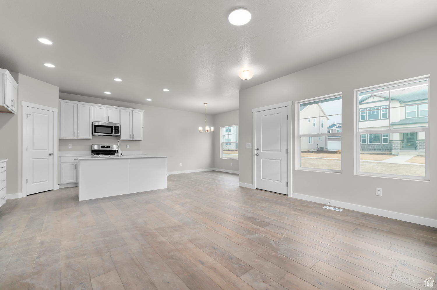 6756 N Star Lake Dr, Eagle Mountain, Utah image 5