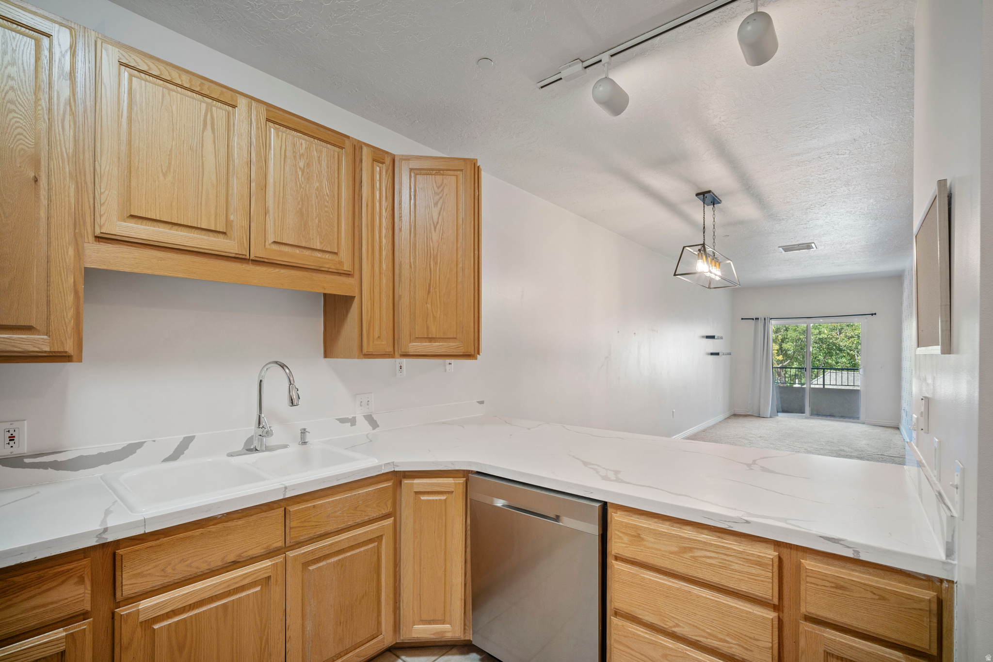 838 SOUTH TEMPLE - Residential