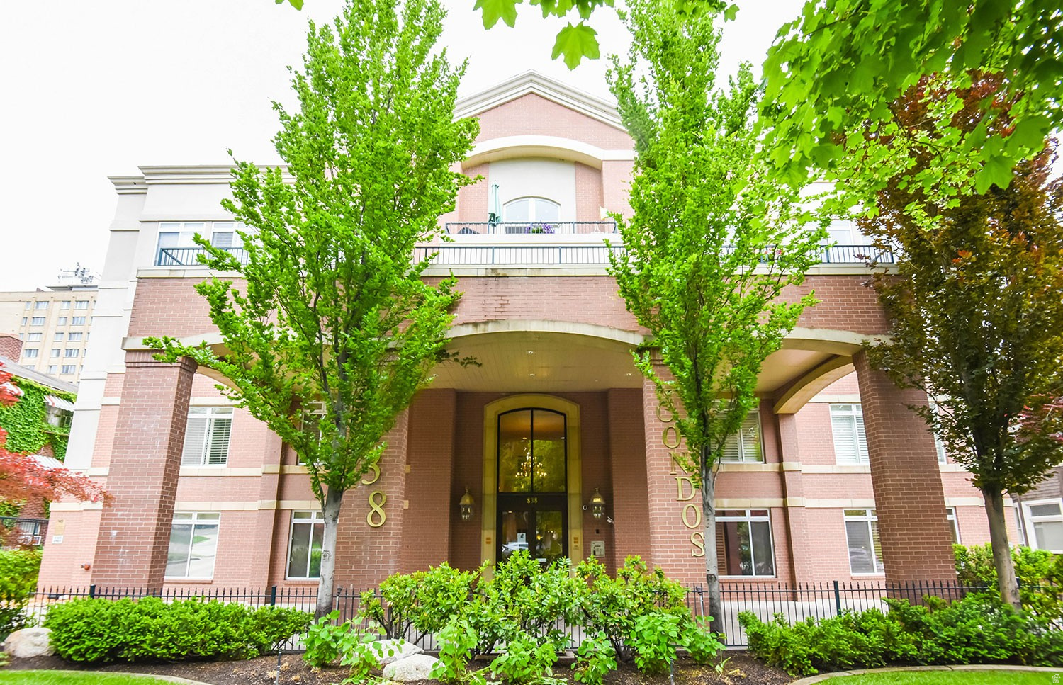 838 SOUTH TEMPLE - Residential