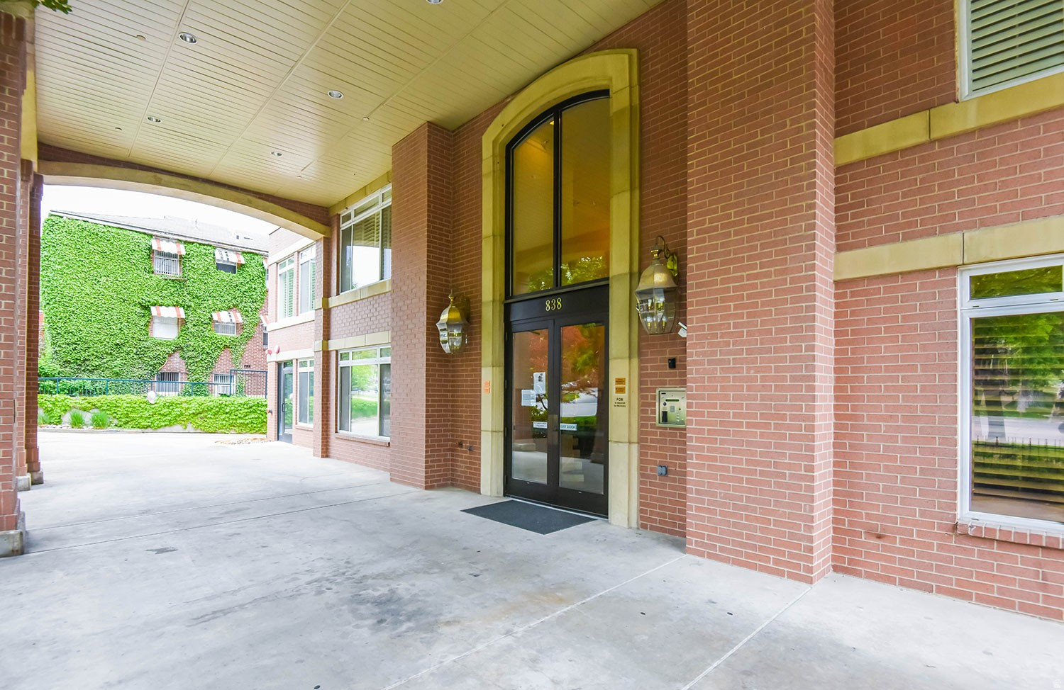 838 SOUTH TEMPLE - Residential