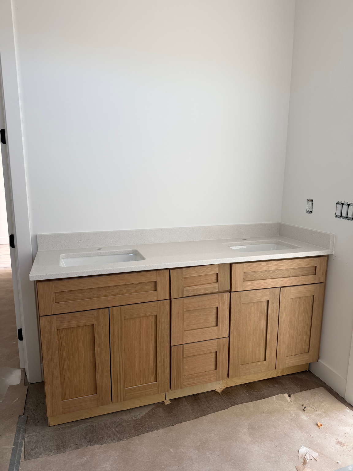 VALLEY GATE - Residential