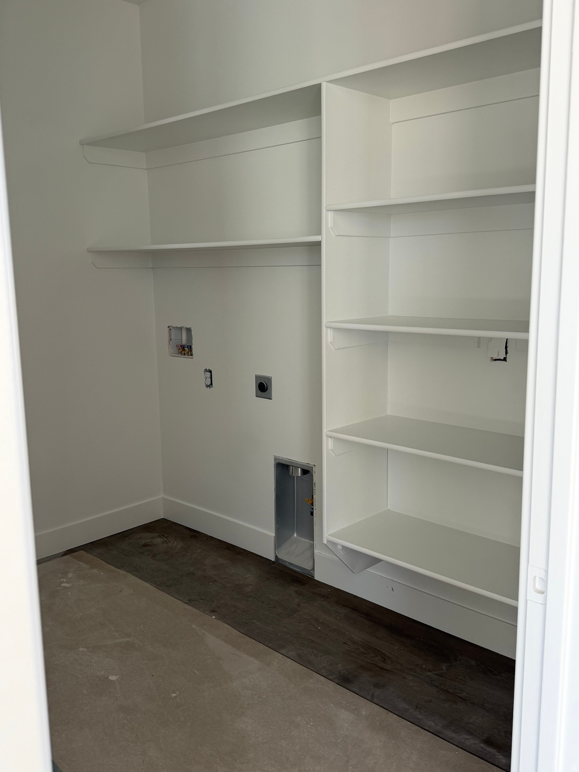 VALLEY GATE - Residential