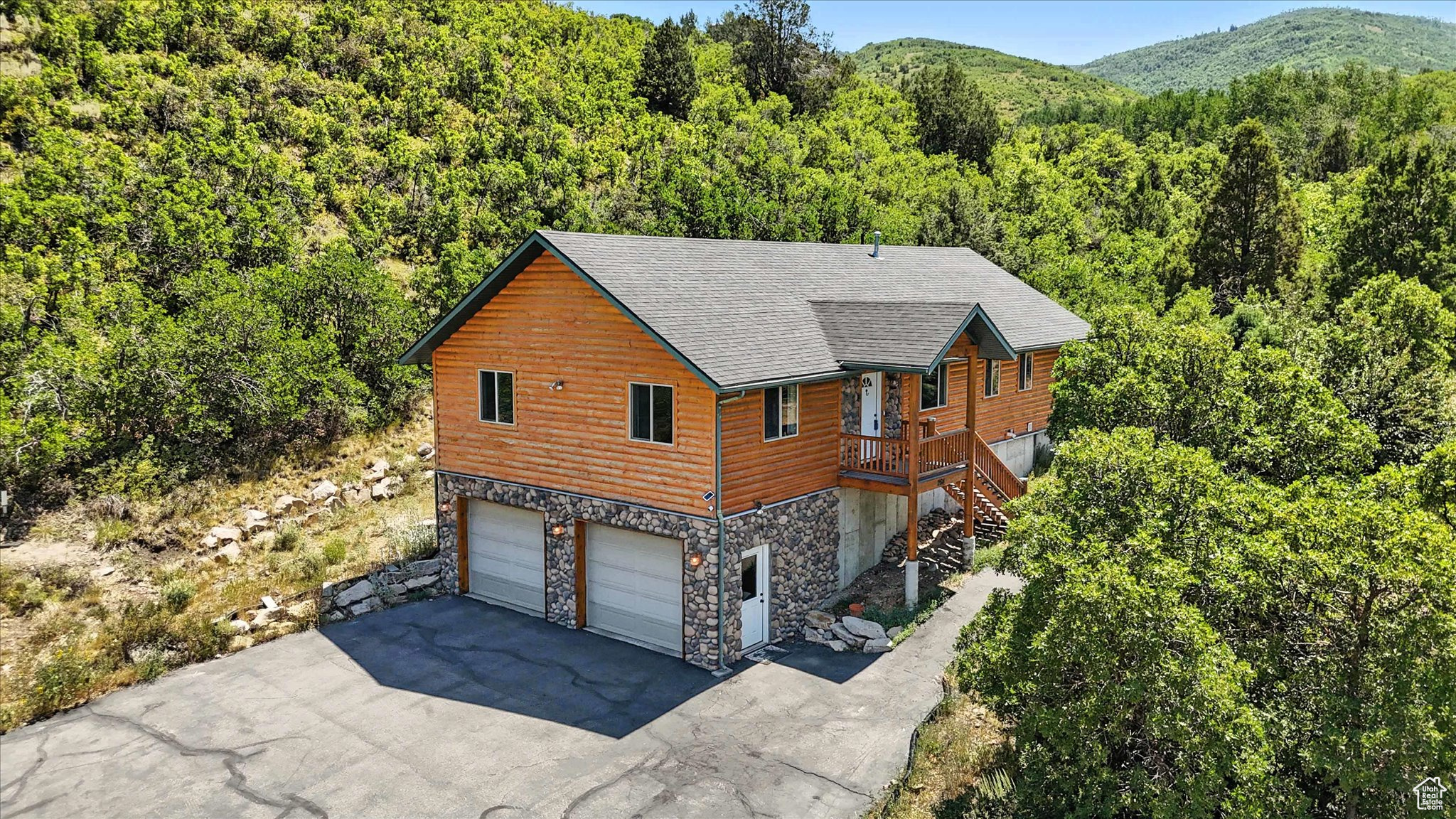 TIMBER LAKES - Residential