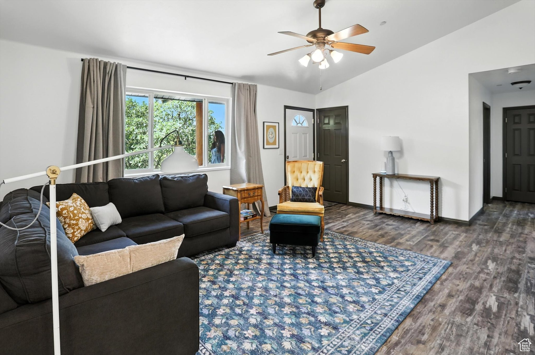 TIMBER LAKES - Residential