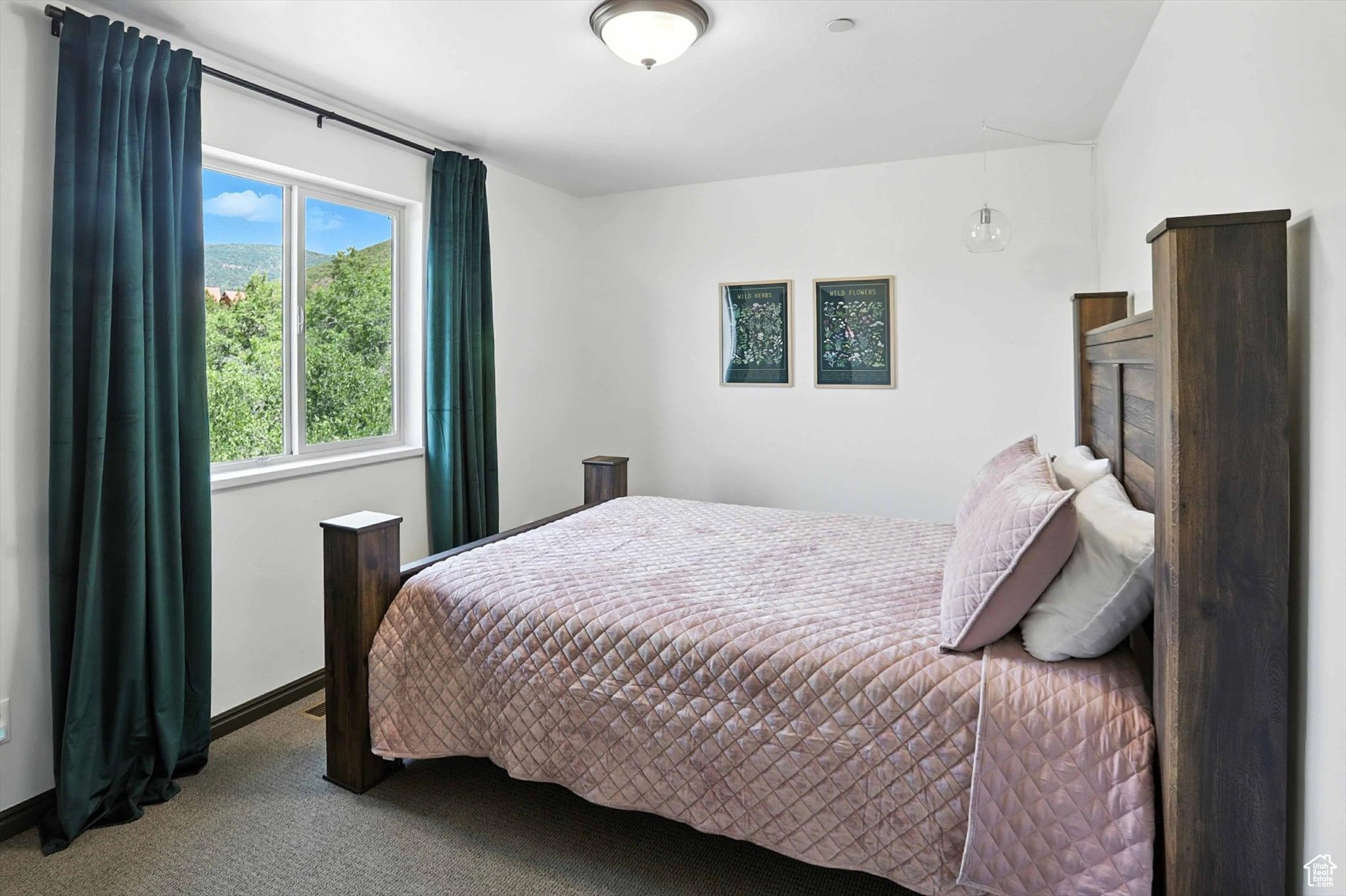 TIMBER LAKES - Residential