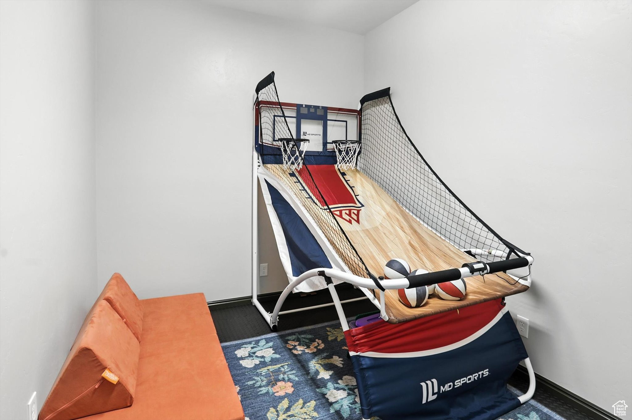 TIMBER LAKES - Residential