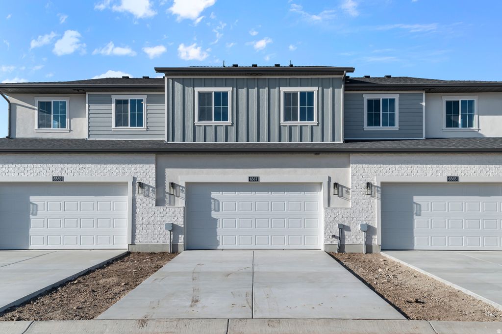 Photo of 6567 W BANNON ST, West Jordan, UT 84081 (MLS # 2125299)