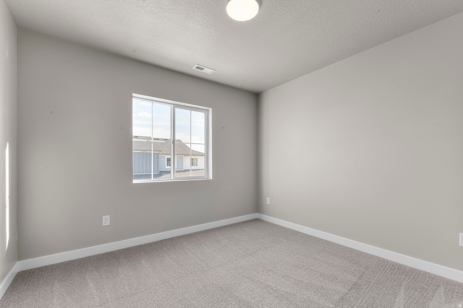 DRY CREEK HIGHLANDS TOWNS 182 - Residential