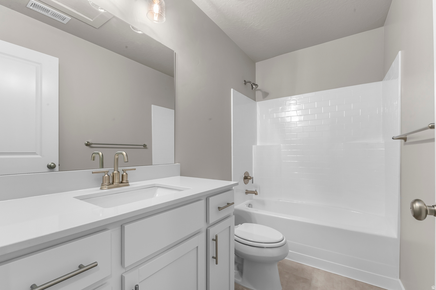 DRY CREEK HIGHLANDS TOWNS 182 - Residential