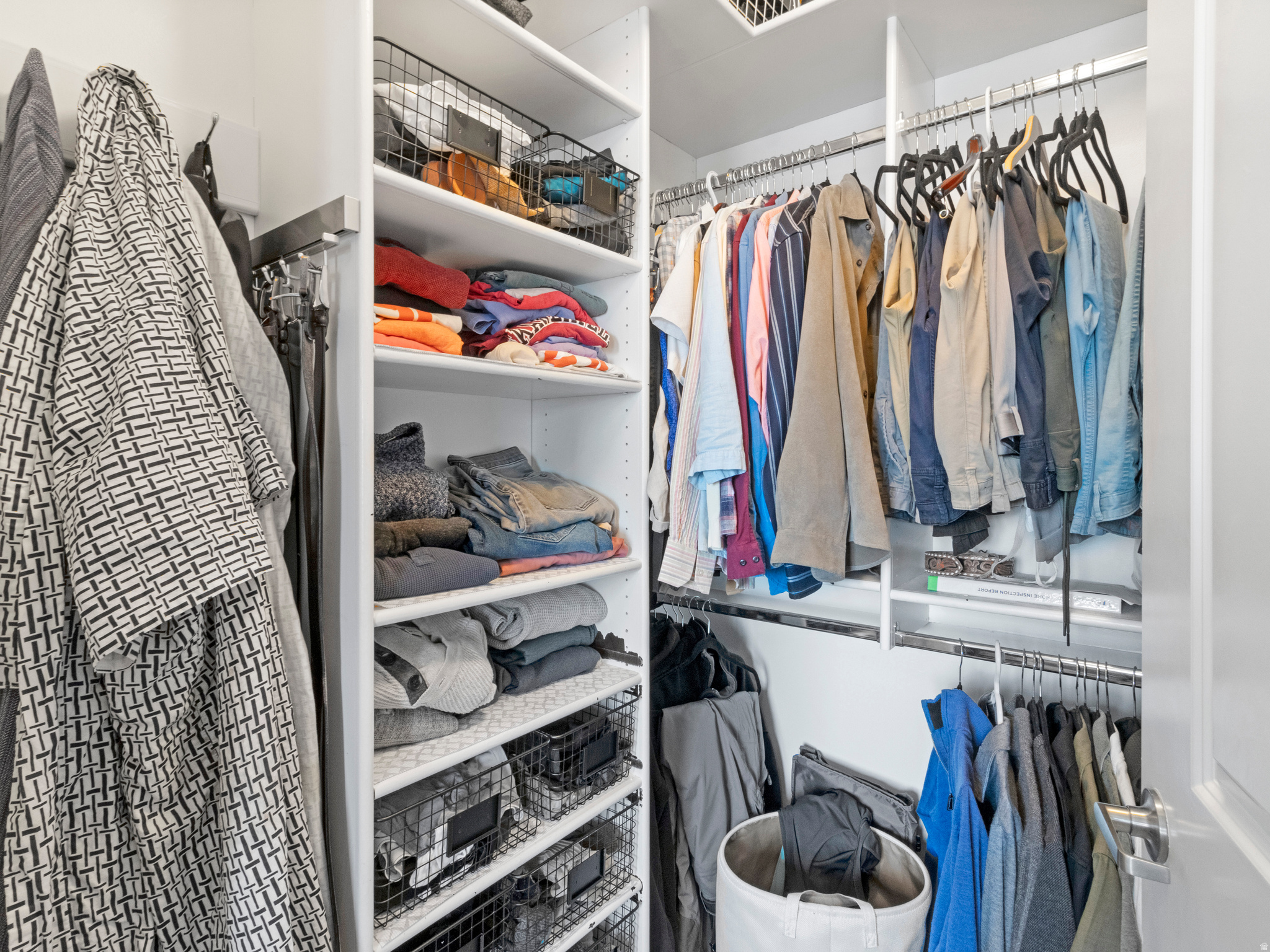 THE METRO - Residential