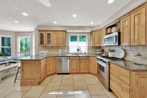 Tiny photo for 1358 E HEATHERTON CIR, Murray, UT 84121 (MLS # 2173432)