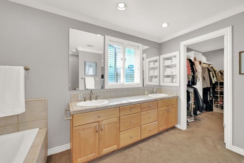 Tiny photo for 1358 E HEATHERTON CIR, Murray, UT 84121 (MLS # 2173432)