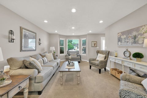Tiny photo for 1358 E HEATHERTON CIR, Murray, UT 84121 (MLS # 2173432)